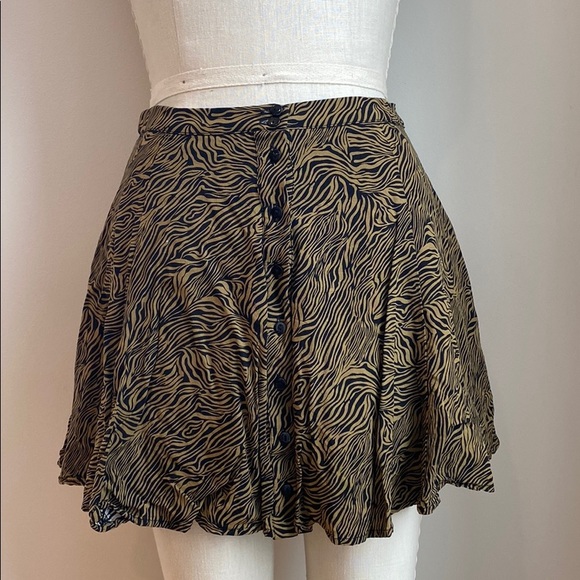 UOutfitters button up flared skirt. Never worn. - Picture 1 of 4